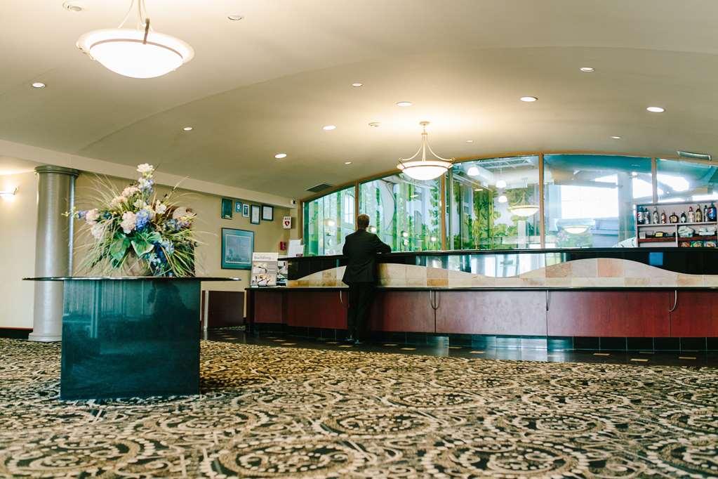 温尼伯维多利亚旅馆酒店及会议中心 外观 照片